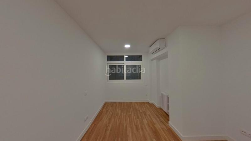 Foto ba40c4f8-2778-451a-ae96-1a5c235cd59b. Miete etagenwohnung mit heizung in Hispanoamérica-Bernabéu Madrid