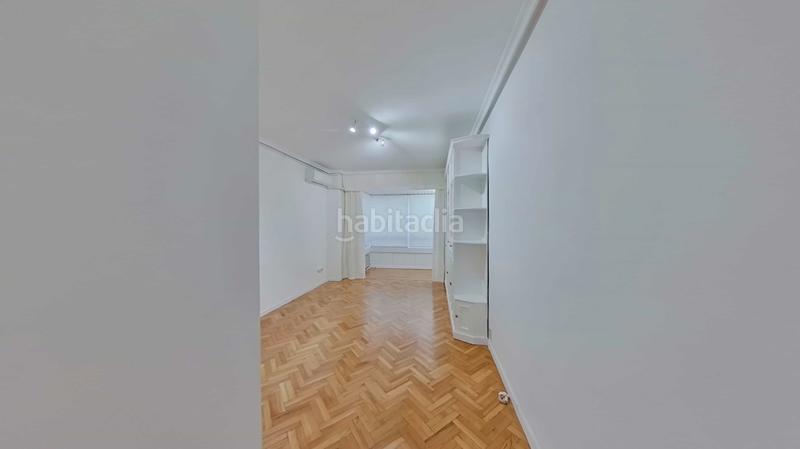 Foto 7a9a2497-44d9-4512-a713-4629183fe422. Location appartement avec chauffage dans Almagro Madrid