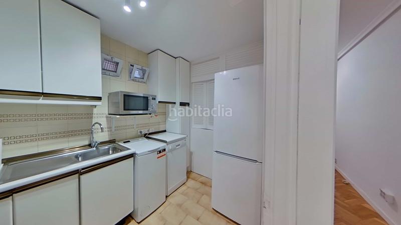 Foto a9584b6b-9955-4345-94a5-836d13705e7c. Rent flat with heating in Almagro Madrid