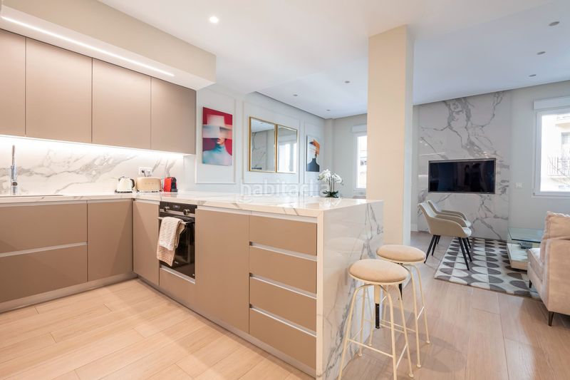 Foto 2f25a9a7-d9ce-4b43-988b-f2fbbbc92f96. Piso en Goya Madrid