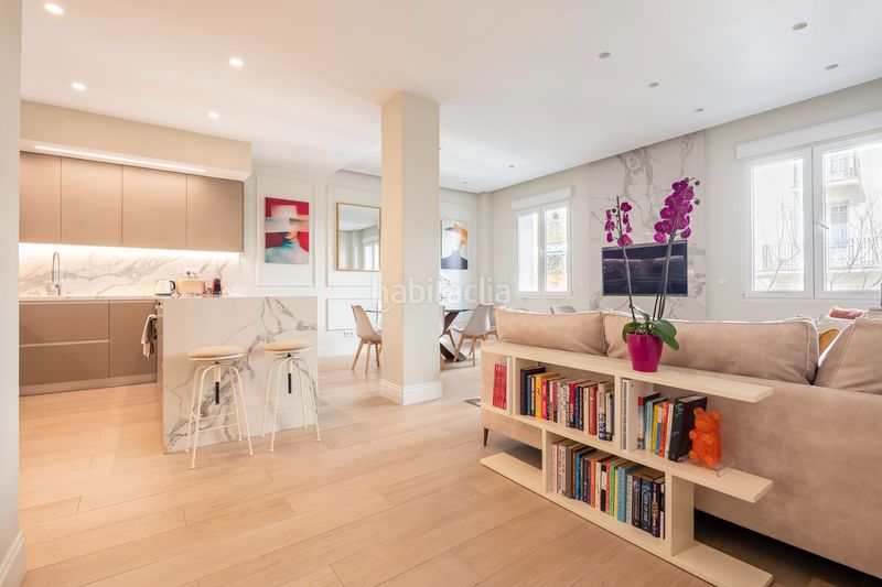 Foto ec5660bf-df53-4fdd-b5c9-2e8b3e57509f. Piso en Goya Madrid