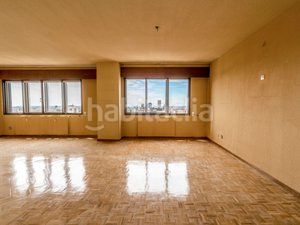 Foto e45555a3-b319-4aa6-a805-486cad5f263d. Pis amb calefacció aparcament a Almenara-Ventilla Madrid