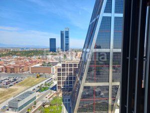 Foto fd054e97-b21c-4cdd-8306-03f0b4ea8d64. Piso en Almenara-Ventilla Madrid