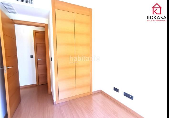 Foto 11da8843-63d2-4a96-a1ed-13ab96fcd7e0. Rent flat with heating parking pool in Sanchinarro Madrid