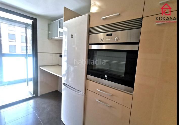 Foto 6a20e086-1a38-425a-a163-9a9046c0e9f9. Rent flat with heating parking pool in Sanchinarro Madrid