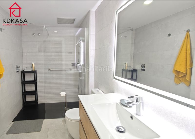 Foto 354373d7-c3ef-4dbf-930e-f91841b21e48. Rent flat with heating in Simancas Madrid