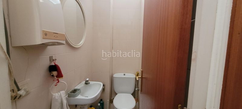Foto 405bca51-58f2-4148-8abd-938d173d0d26. Local comercial tres locales comerciales en venta total 183,13 m2 construidos en l local cero 63,73 m2 construidos, local uno 59,70 m2 con en Estartit