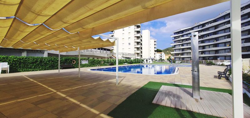 Foto da20ee29-475f-4e08-bb37-0cf6d3db5be0. Pis amb aparcament piscina a l´Estartit poble Estartit