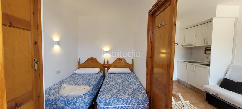 Foto 373ce254-ef0a-45ed-bdd6-dafeefdd3359. Pis amb piscina a l´Estartit poble Estartit