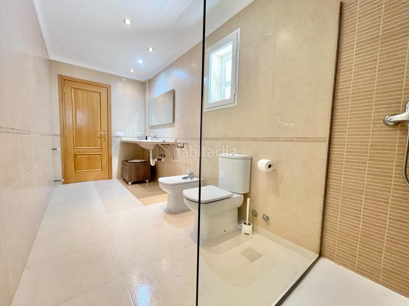 Foto 4106d7c9-2d8c-43b7-90c7-e96a1fb1a793. Chalet  independiente con licencia vacacional para 8 personas en Llucmajor