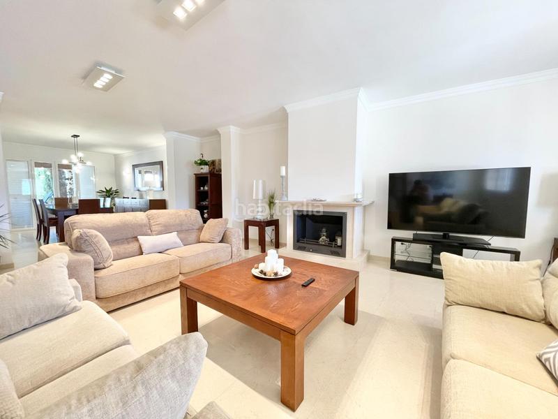 Foto c8101b3a-019d-43c9-a98a-8e91d3eefd22. Chalet  independiente con licencia vacacional para 8 personas en Llucmajor