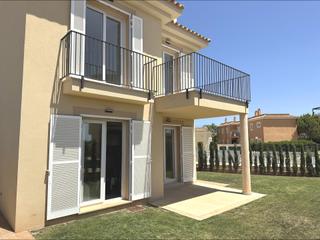 Maison à Campos. Viviendas de obra nueva en sa rápita en urbanización el paraiso