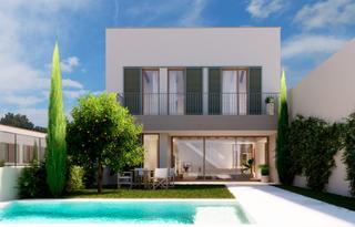 House in Establiments. Vivienda de 145 m2., con jardín y piscina.