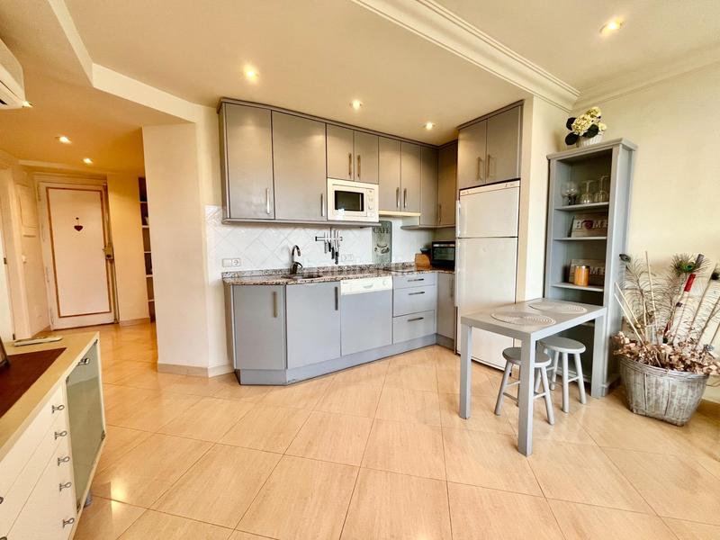 Foto 9bc1744c-a7f2-41ef-9009-7dd87a267de1. Àtic amb calefacció aparcament a Portals Nous Calvià