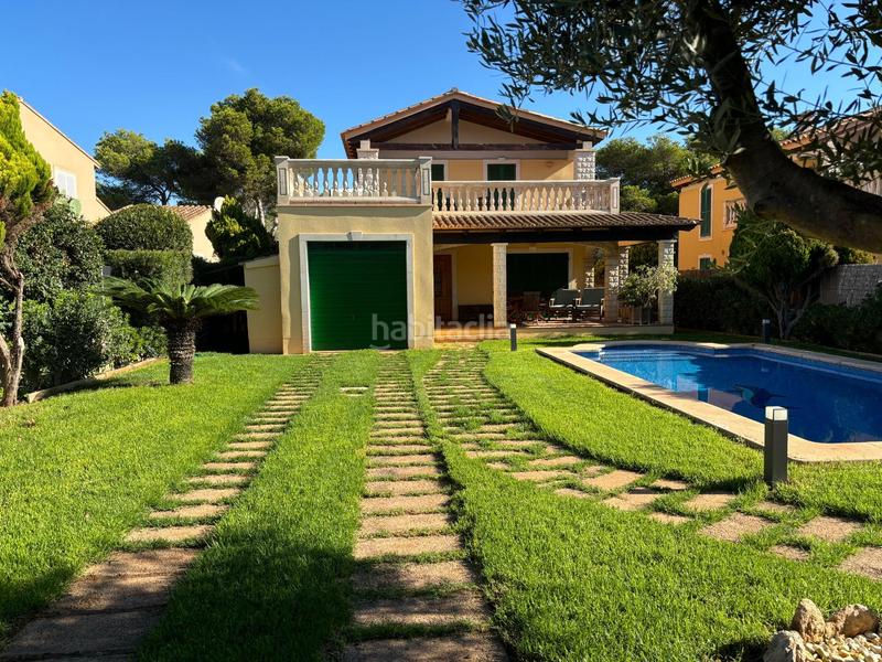 Foto 1d7804aa-c7b4-489c-8406-54a8c9e644ce. Chalet fantastico chalet unifamiliar con piscina y jardin privado. en Llucmajor