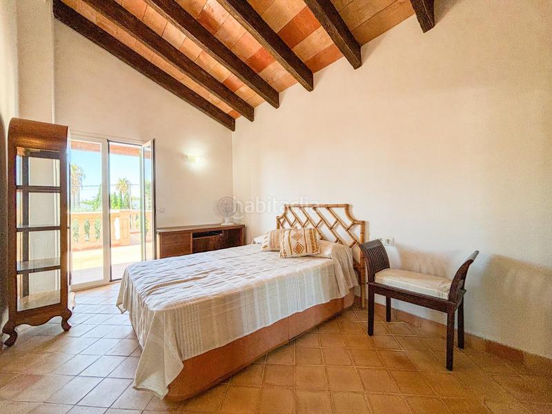 Foto 1fff7bff-9766-404c-a430-2a4d9f7864ff. Chalet fantastico chalet unifamiliar con piscina y jardin privado. en Llucmajor