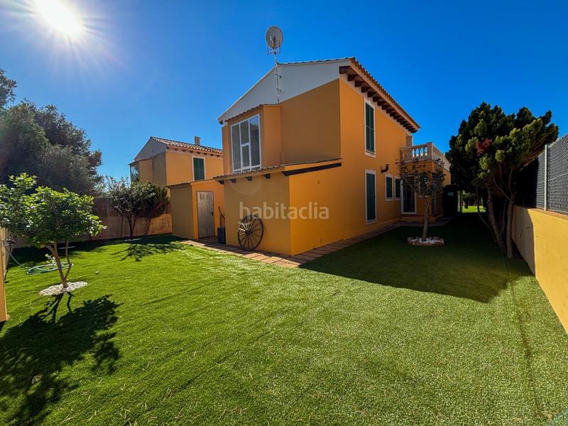 Foto b8bcf471-d5db-4826-9cd6-ac6385c6c2af. Chalet fantastico chalet unifamiliar con piscina y jardin privado. en Llucmajor