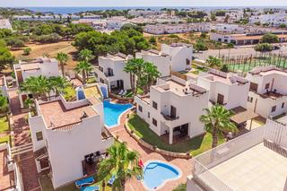 Chalet in Cala Pi-Vallgornera. Exclusivos chalets en cala dor  inversión con licencia turística