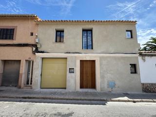Casa a Es Coll d´En Rabassa. Exclusiva casa con encanto rústico y moderno en cala gamba ciuda