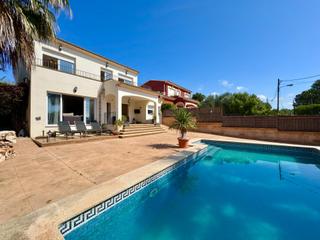 Casa aparellada a Cala Pi-Vallgornera. Tu casa junto al mar