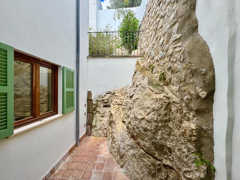 Foto 44490c85-b750-4f05-8d2b-ed896938dad5. Casa adossada amb calefacció aparcament a Alaró