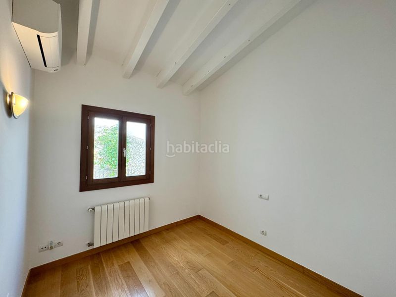 Foto e13fc118-bdb9-41ab-b53a-c9ab1137a10f. Casa adossada amb aparcament a Alaró