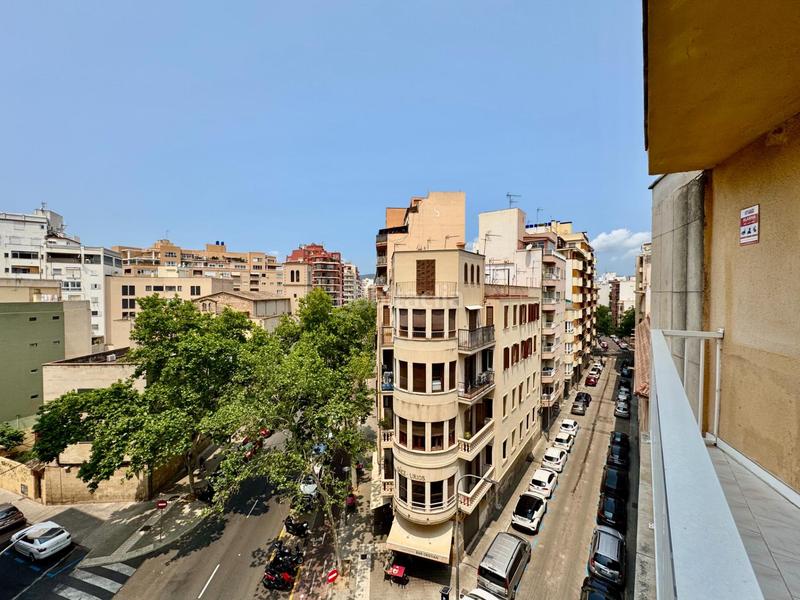 Foto 2dd063b7-46f8-4443-aeae-968e1b7ffeb7. Piso amplio y luminoso piso en palma centro en El Fortí Palma de Mallorca