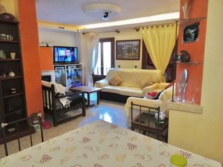 Appartement à Ciutat d´Alcúdia. Piso con tan solo 2 vecinos en alcúdia