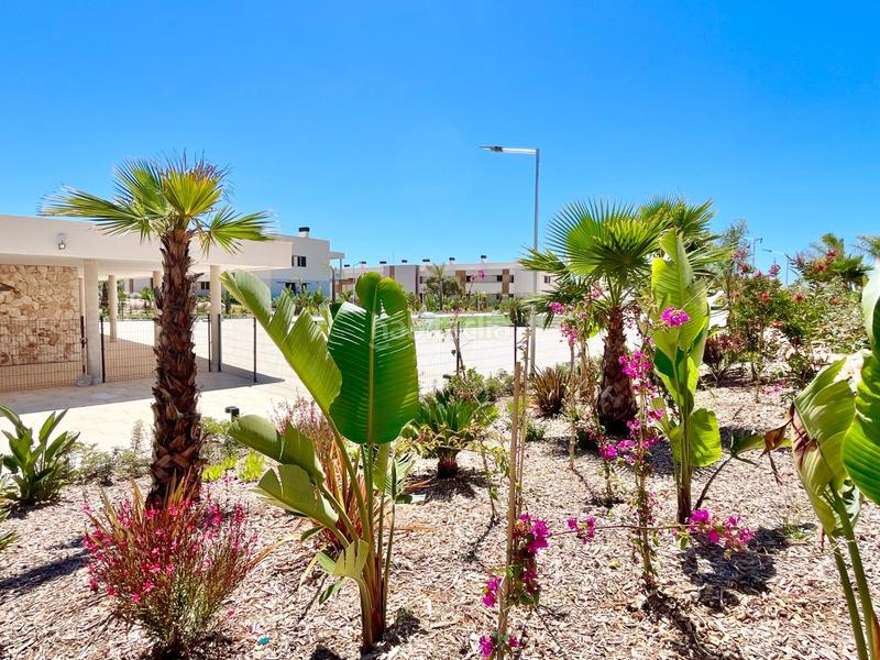 Foto b0c35890-bf33-4c16-864d-f5728dffdc59. Planta baja  en residencial el paraíso en Campos