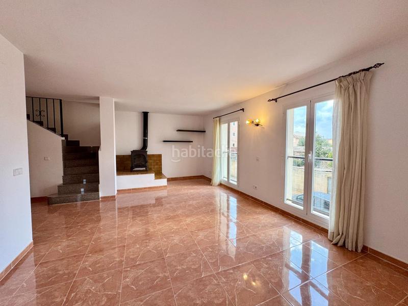 Foto 03602e08-0a99-4168-8840-4c29d7f4a2d2. Dúplex amb aparcament a Campos