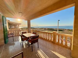 Alquiler Piso en Campos. Exclusivo piso en primera línea de mar en alquiler  sa ràpita, c