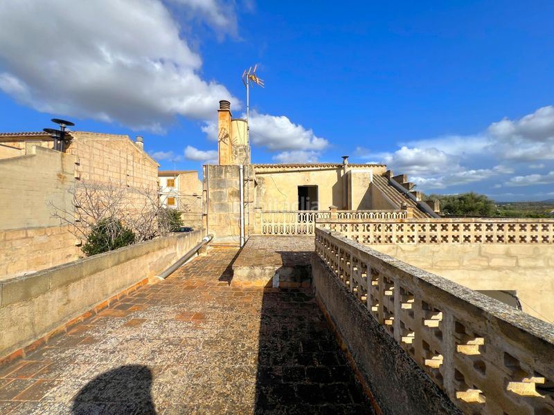 Foto 1cddfe9a-609c-4669-a5cb-a60e0dca8641. Casa amb aparcament a Campos poble Campos