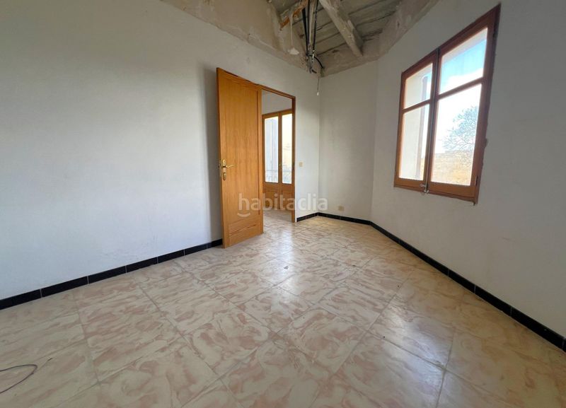 Foto 86bc4fc4-2e17-4b0e-8038-683158c66291. Casa amb aparcament a Campos poble Campos