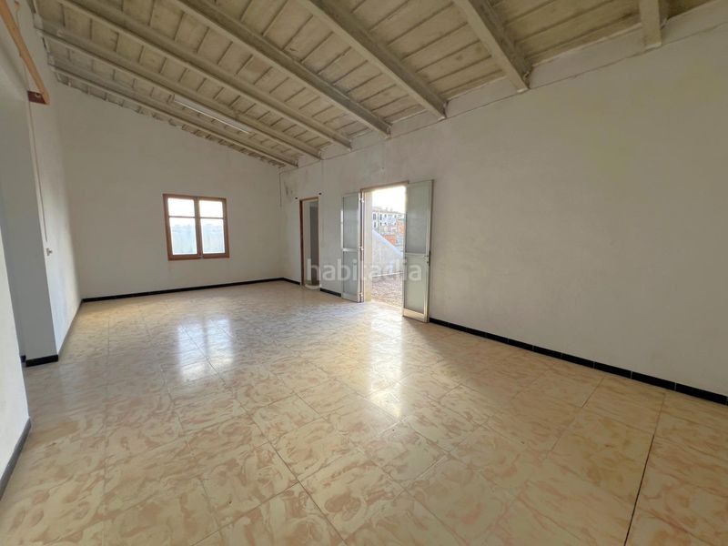 Foto 919ac909-855a-4fac-9710-52ecf6fc668f. Casa amb aparcament a Campos poble Campos