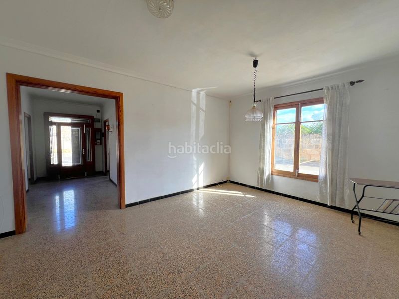Foto a6fa5b79-6d00-4c2a-a68a-66c076ebf9de. Casa amb aparcament a Campos poble Campos