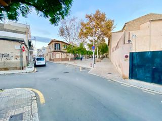 Local Comercial en Es Coll d´En Rabassa. Local con proyecto de vivienda