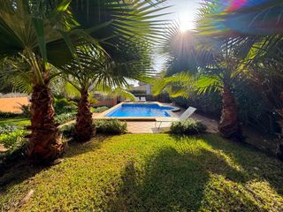 Lloguer Casa  Carrer carrer penyes. Villa con vistas al mar, terraza panorámica y piscina en cala pi
