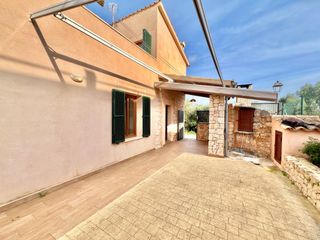 Location Chalet à Cala Llombards. Casa independiente renovada a 300 m de la playa en cala llombard