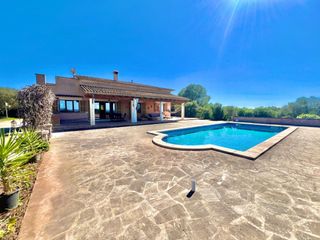 Affitto Casale in Zona Rústica - Interior. Finca en alquiler de larga duración con piscina y garaje en ento