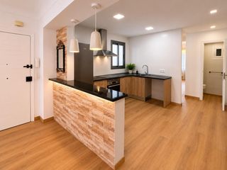Affitto Appartamento in Bons Aires. Moderno piso reformado en blanquerna  alquiler temporal máximo 1