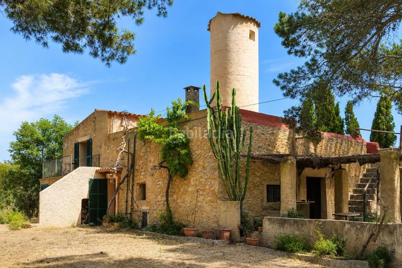 Foto a5c2864a-2d45-4e29-96fb-c5a92146ea2c. Masia amb aparcament a Artà poble Artà