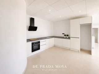 Local Comercial en Porto Cristo. Local comercial en planta baja con licencia de cambio de uso a v