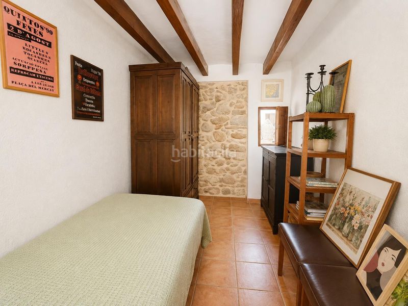 Foto 23c95afd-d692-4f53-92f9-935ae7f854a9. Casa adossada a Costitx