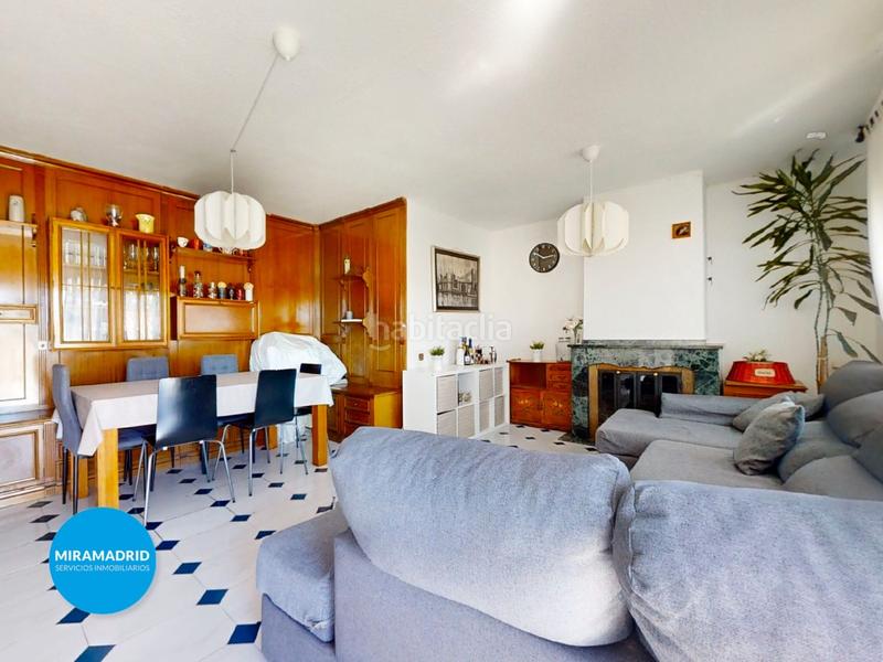 Foto b6371d7c-86cc-4c13-b074-5207801f0de9. Duplex dans Casco Urbano Paracuellos de Jarama