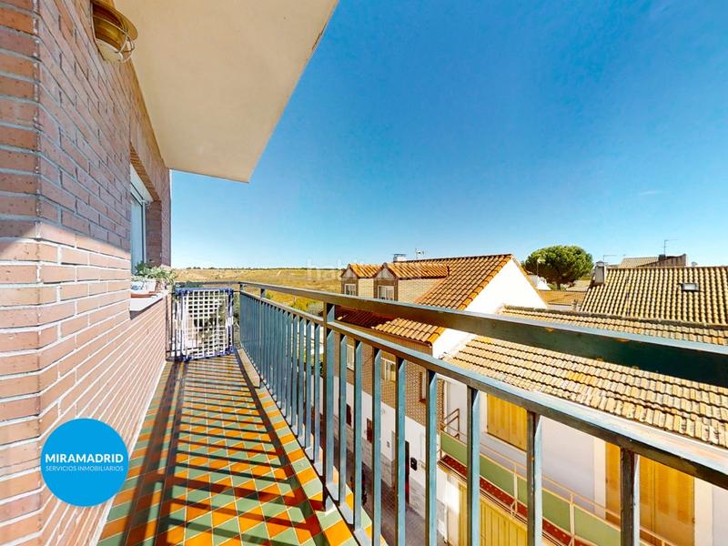 Foto d9bda2b1-4fb8-4a36-ac61-d0b1bbd49a12. Duplex dans Casco Urbano Paracuellos de Jarama