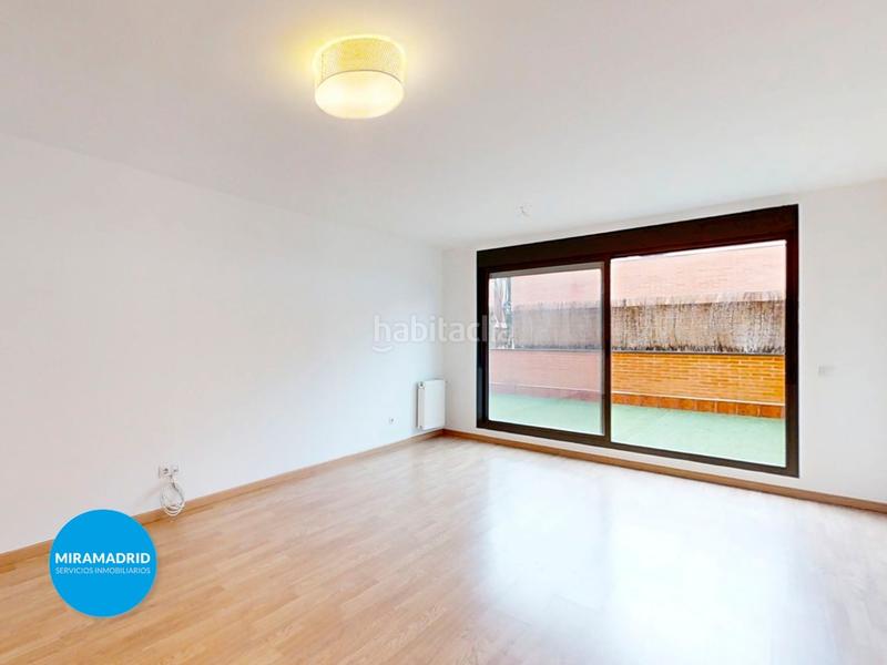 Foto 8260b598-b0c2-43f5-8d33-ad7bc757b43a. Flat with parking in Miramadrid Paracuellos de Jarama