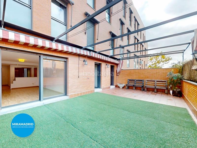 Foto f0ac5ba5-2452-4bd0-8578-a5d069c69d1f. Flat with parking in Miramadrid Paracuellos de Jarama