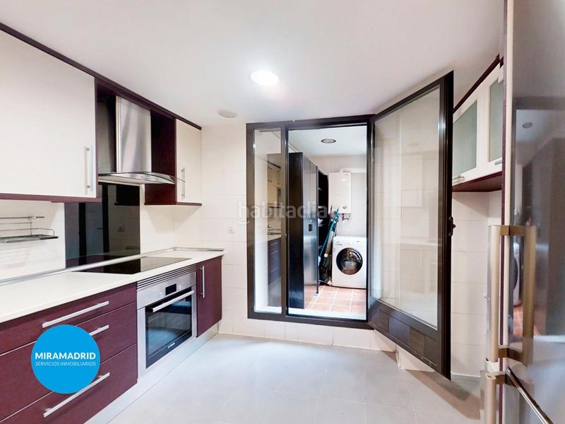 Foto f59ffe55-6fa1-432f-88d0-eecbdd17f622. Flat with parking in Miramadrid Paracuellos de Jarama