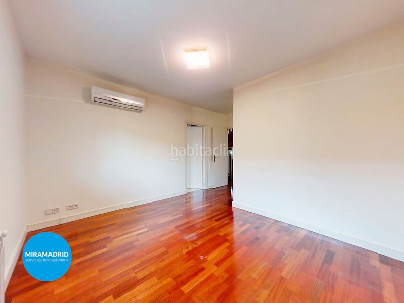 Foto 45906430-2b81-42a4-9920-64123c9b5a05. Casa adossada amb aparcament a Miramadrid Paracuellos de Jarama