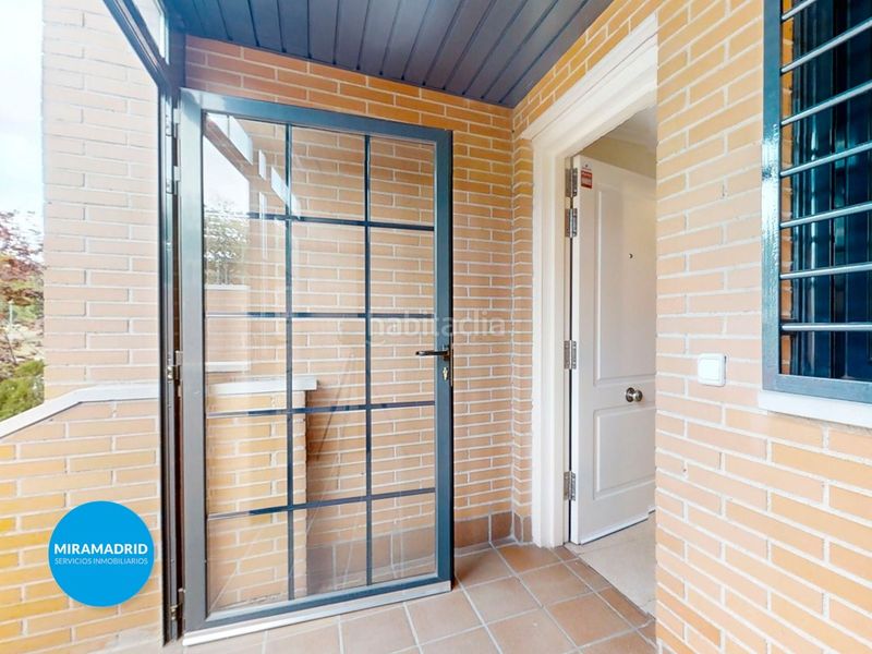 Foto b3086fee-46af-4fa3-8cbe-bdfaa1e8ac70. Casa adossada amb aparcament a Miramadrid Paracuellos de Jarama